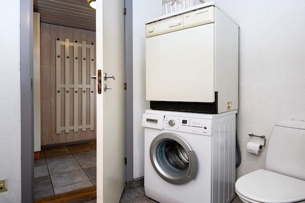 Foto van Een gezinsvriendelijke oase met zwembad. - Vakantiehuis in Henne - Indoor