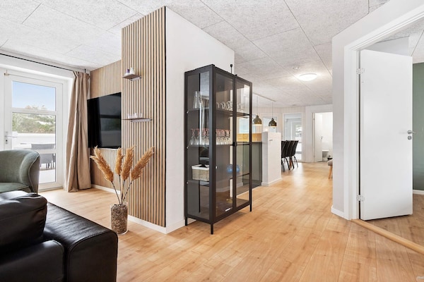Foto van Vakantiehuis aan zee met zwembad - Vakantiehuis in Glesborg - Indoor
