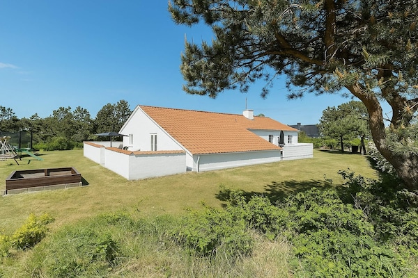 Foto van Vakantiehuis aan zee met zwembad - Vakantiehuis in Glesborg - Outdoor
