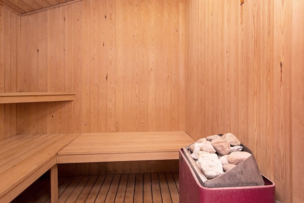Foto van Luxe vakantieverblijf met zwembad - Vakantiehuis in Juelsminde - Sauna