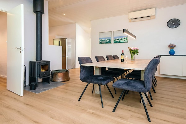 Foto van Luxe vakantieverblijf met zwembad - Vakantiehuis in Juelsminde - Indoor