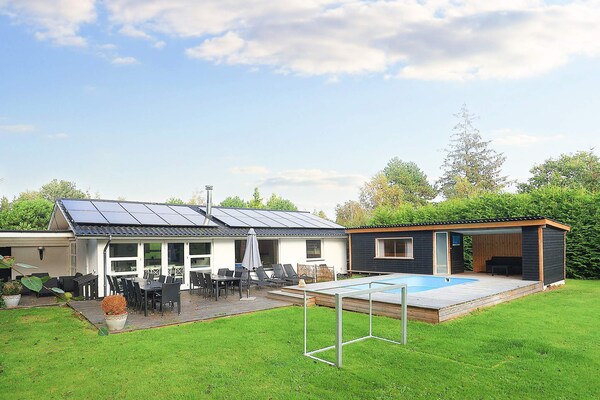 Foto van 10 persoons vakantie huis in Væggerløse - Vakantiehuis in Væggerløse - Outdoor