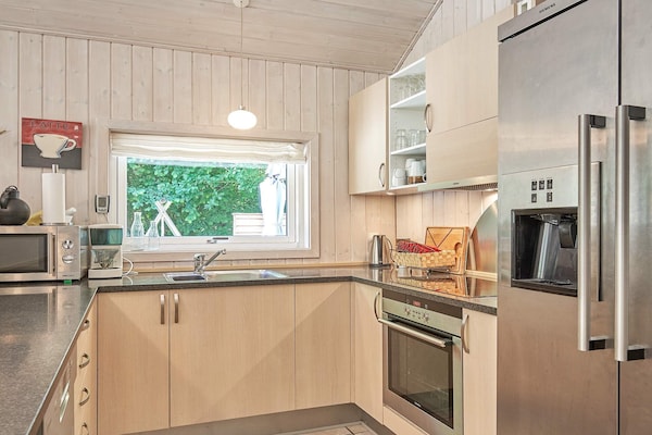 Foto van Luxe Spa-Retraite -- By Traum Ferienwohnungen - Vakantiehuis in Aakirkeby - Indoor