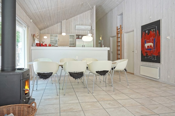 Foto van Luxe Spa-Retraite -- By Traum Ferienwohnungen - Vakantiehuis in Aakirkeby - Indoor