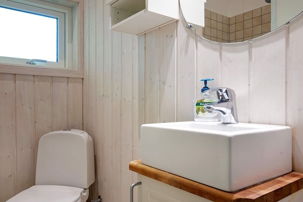 Foto van Luxe Spa-Retraite -- By Traum Ferienwohnungen - Vakantiehuis in Aakirkeby - Indoor