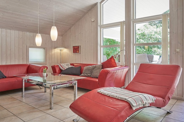 Foto van Luxe Spa-Retraite -- By Traum Ferienwohnungen - Vakantiehuis in Aakirkeby - Indoor