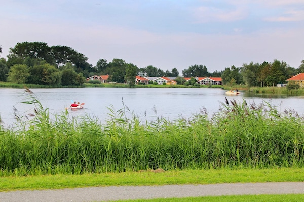 Foto van Vakantiehuis aan het water in Otterndorf - Vakantiehuis in Ottendorf - Untagged