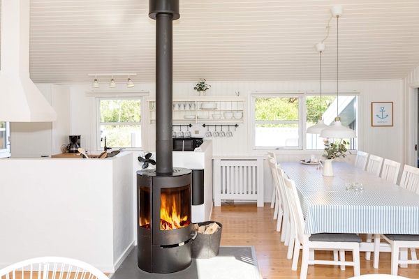 Foto van Luxe vakantieverblijf met zwembad - Vakantiehuis in Fjerritslev - Indoor