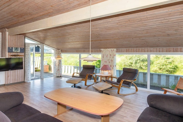 Foto van 12 persoons vakantie huis in Hjørring - Vakantiehuis in Hjørring - Indoor
