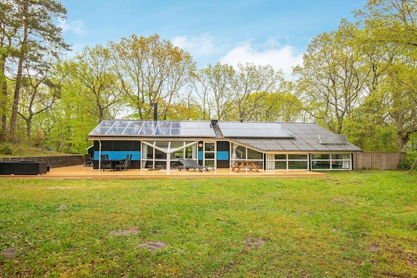 Foto van Luxe toevluchtsoord aan het bos - Vakantiehuis in Glesborg - View