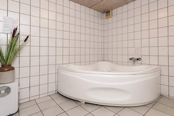 Foto van 10 persoons vakantie huis in Roslev - Vakantiehuis in Roslev - Spa