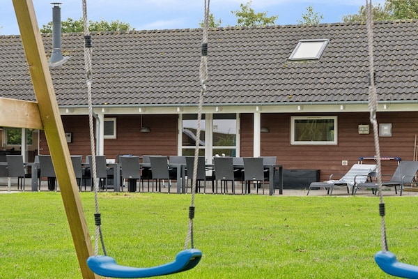 Foto van Luxe villa met zwembad Marielyst - Vakantiehuis in Idestrup - Outdoor