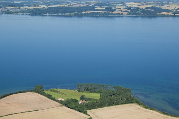 Foto van Unieke Fjord Retreat -- By Traum Ferienwohnungen - Vakantiehuis in Aabenraa - WaterView
