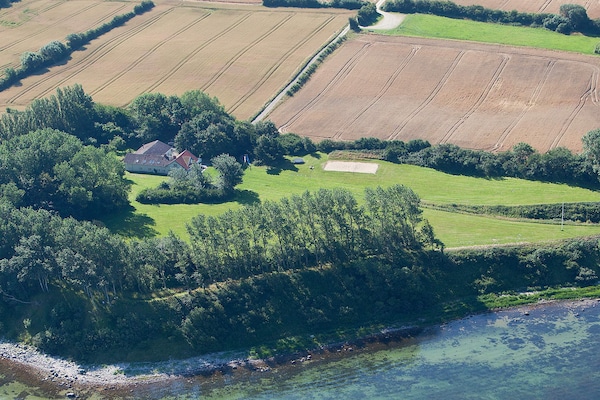 Foto van Unieke Fjord Retreat -- By Traum Ferienwohnungen - Vakantiehuis in Aabenraa - View