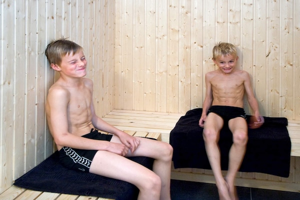 Foto van Luxe villa met zwembad -- By Traum Ferienwohnungen - Sauna