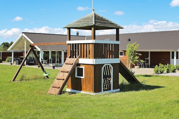 Foto van 14 persoons vakantie huis in Idestrup-By Traum - Vakantiehuis in Idestrup - Outdoor