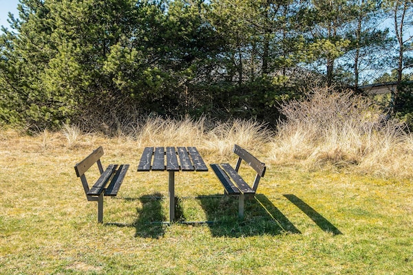 Foto van Luxe vakantieverblijf met zwembad - Vakantiehuis in Blåvand - View