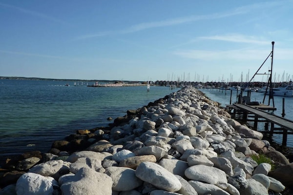 Foto van Luxe vakantieverblijf met zwembad - Vakantiehuis in Ebeltoft - WaterView