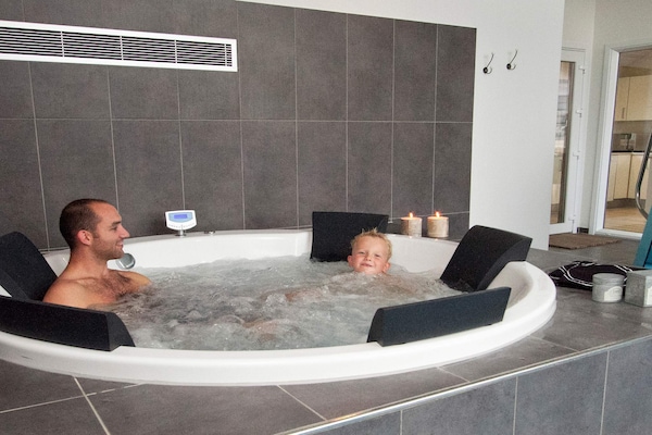 Foto van Luxe vakantieverblijf aan zee - Vakantiehuis in Sydals - Spa