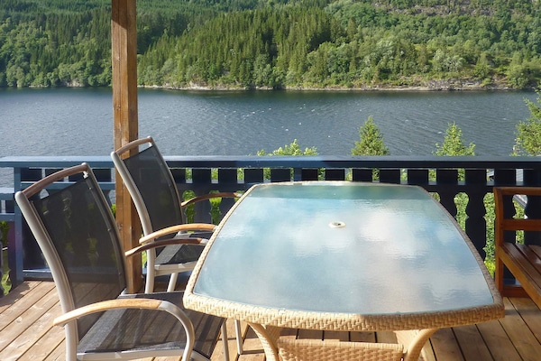 Foto van 10 persoons vakantie huis in Bygstad-By Traum - Vakantiehuis in Bygstad - Outdoor
