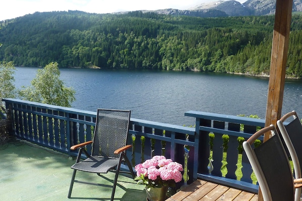 Foto van 10 persoons vakantie huis in Bygstad-By Traum - Vakantiehuis in Bygstad - View