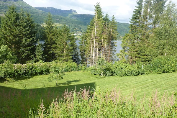 Foto van 10 persoons vakantie huis in Bygstad-By Traum - Vakantiehuis in Bygstad - View