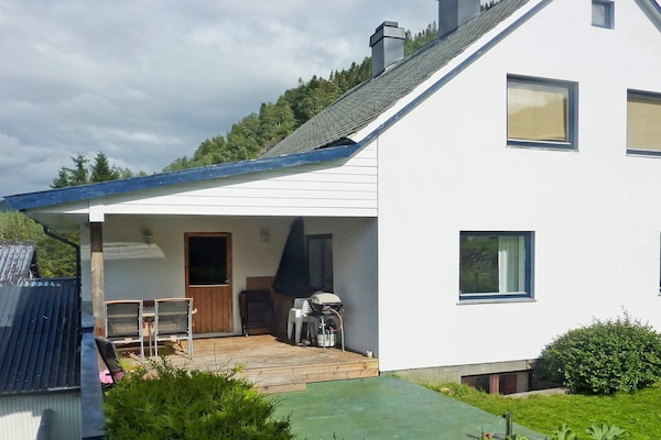 Foto van 10 persoons vakantie huis in Bygstad-By Traum - Vakantiehuis in Bygstad - Outdoor