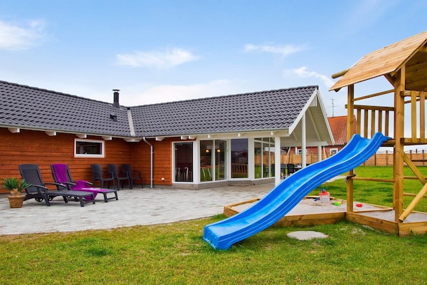 Foto van Luxe villa met zwembad aan zee - Vakantiehuis in Sydals - Outdoor
