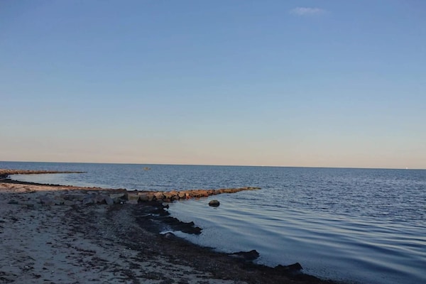 Foto van Luxe wellnessresort met spa - Vakantiehuis in Idestrup - WaterView