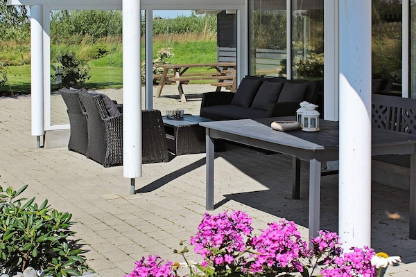 Foto van Luxe wellnessresort met spa - Vakantiehuis in Idestrup - Outdoor