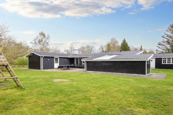 Foto van 14 persoons vakantie huis in Ørsted-By Traum - Vakantiehuis in Ørsted - View
