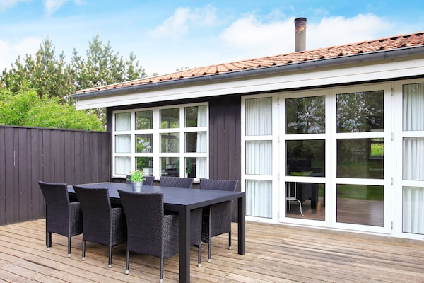 Foto van Luxe retraite met zwembad - Vakantiehuis in Løkken - View