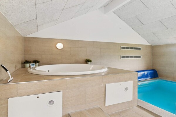 Foto van 14 persoons vakantie huis in Ebeltoft - Vakantiehuis in Ebeltoft - Spa