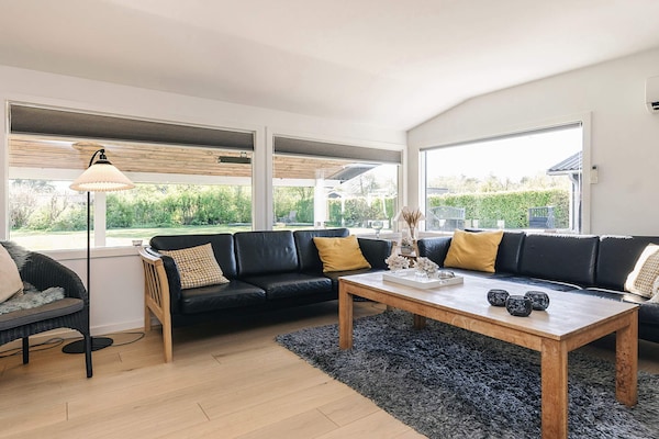 Foto van 10 persoons vakantie huis in Dannemare - Vakantiehuis in Dannemare - Indoor