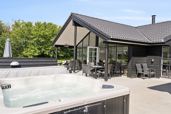 Foto van Luxe vakantieverblijf in Mommark - Vakantiehuis in Sydals - Spa