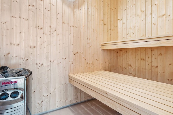 Foto van Luxe vakantieverblijf in Mommark - Vakantiehuis in Sydals - Sauna