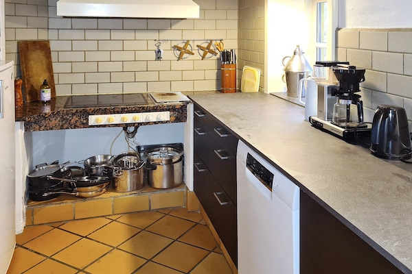 Foto van Luxe vakantieverblijf met zwembad - Vakantiehuis in Thyholm - Indoor
