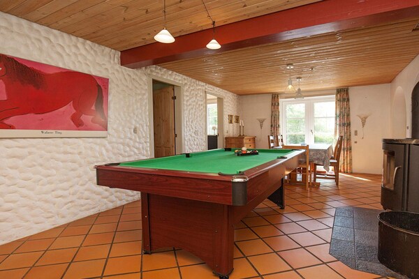 Foto van Luxe vakantieverblijf met zwembad - Vakantiehuis in Thyholm - Indoor