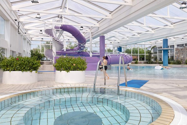 Foto van 1 persoons vakantie huis op een vakantie park in Hanstholm - Pool
