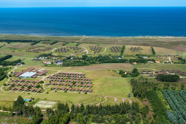 Foto van 1 persoons vakantie huis op een vakantie park in Hanstholm - Outdoor