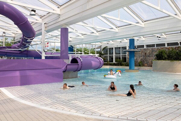 Foto van 1 persoons vakantie huis op een vakantie park in Hanstholm - Pool