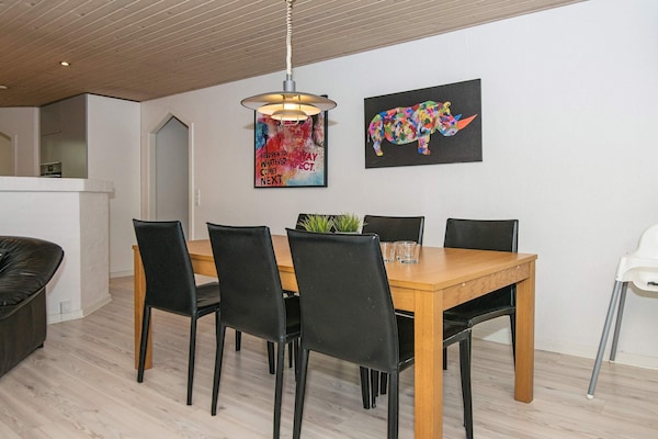 Foto van Luxe vakantieverblijf met zwembad - Vakantiehuis in Juelsminde - Indoor