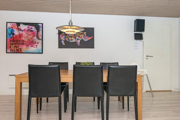 Foto van Luxe vakantieverblijf met zwembad - Vakantiehuis in Juelsminde - Indoor