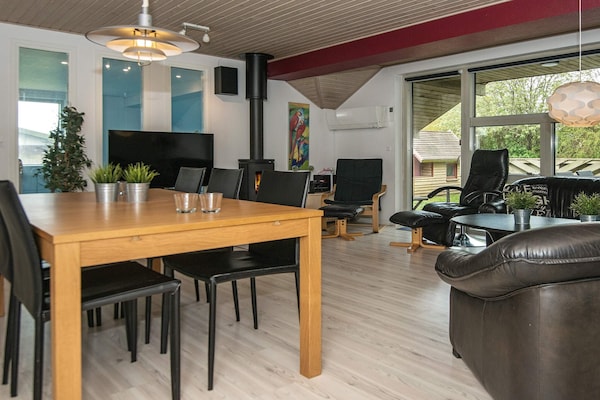 Foto van Luxe vakantieverblijf met zwembad - Vakantiehuis in Juelsminde - Indoor