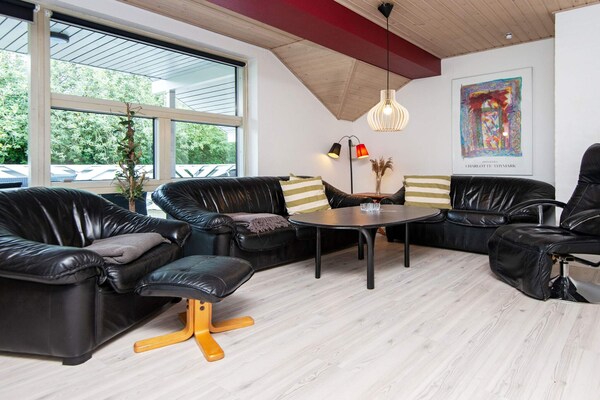 Foto van Luxe vakantieverblijf met zwembad - Vakantiehuis in Juelsminde - Indoor