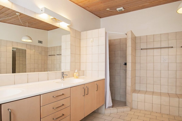 Foto van Vakantiepark Vegsø: Premium Retreat - Vakantiehuis in Hanstholm - Indoor