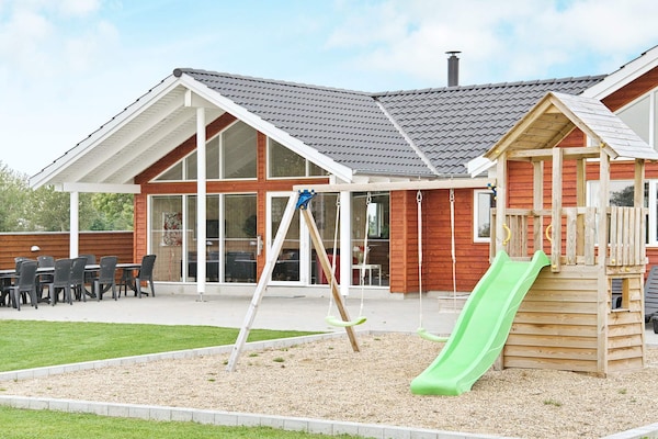 Foto van Luxe zwembadresort in Nordborg - Vakantiehuis in Nordborg - Outdoor