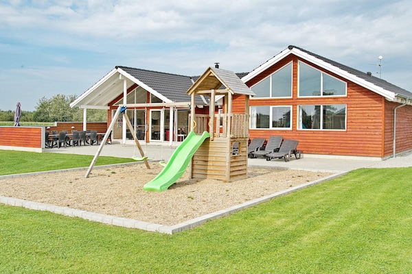 Foto van Luxe zwembadresort in Nordborg - Vakantiehuis in Nordborg - Outdoor