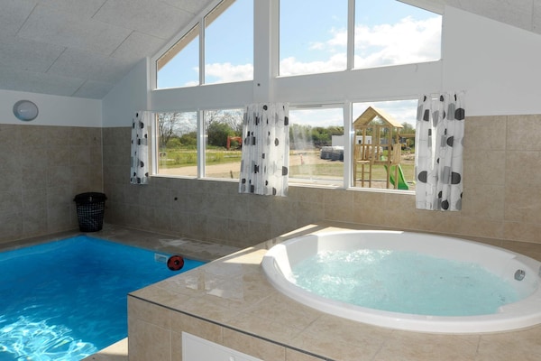 Foto van Luxe zwembadresort in Nordborg - Vakantiehuis in Nordborg - Spa