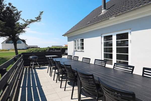 Foto van Luxe strandtoevlucht -- By Traum Ferienwohnungen - Vakantiehuis in Løkken - View